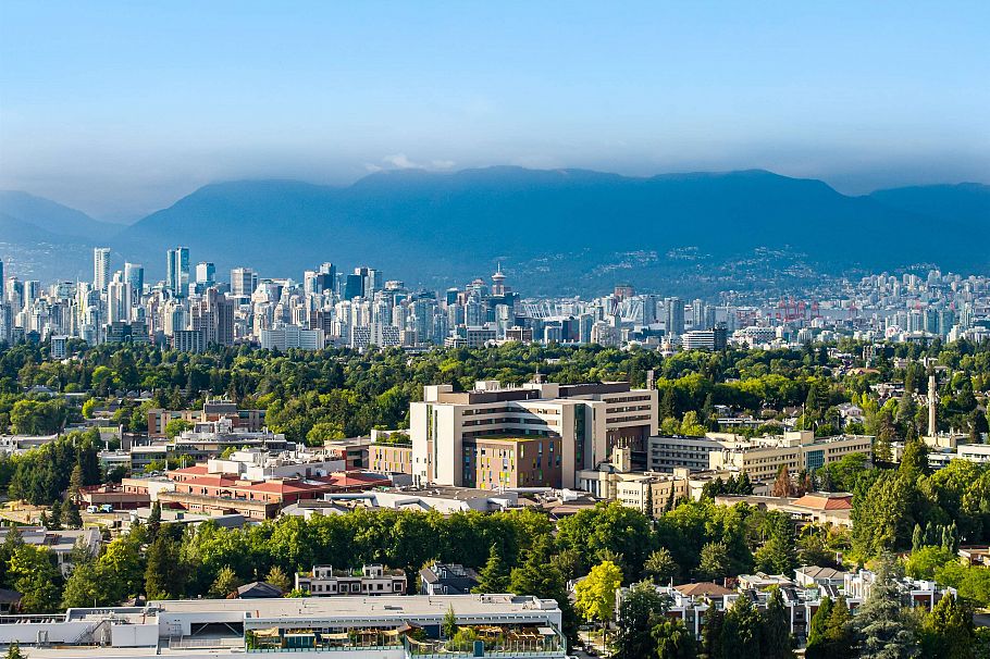 2 4271 Heather Street Vancouver, BC - 7