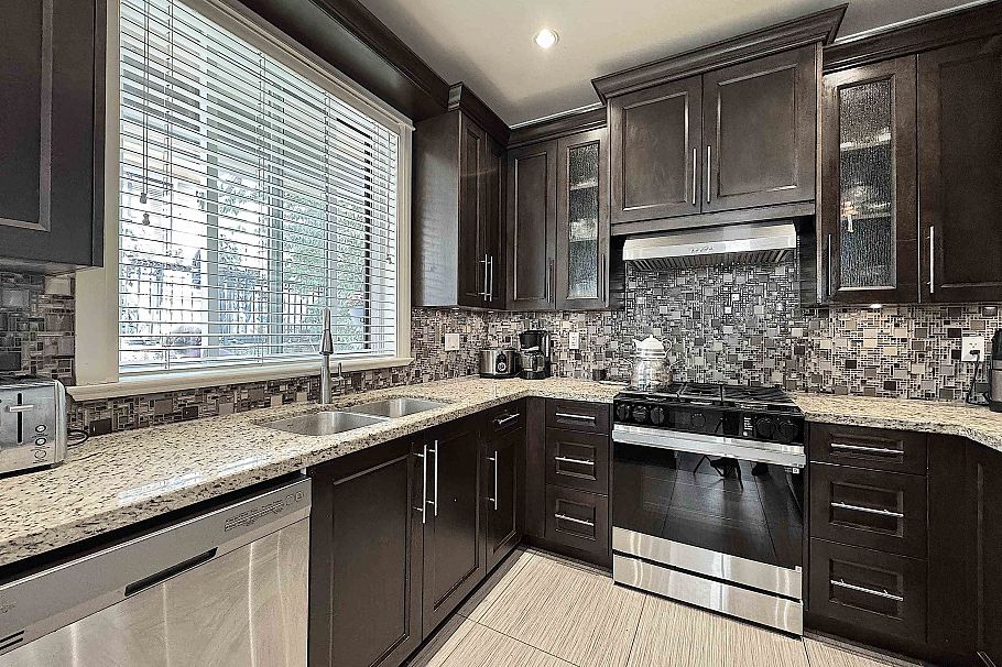 1436 Bewicke Avenue North Vancouver, BC - 9