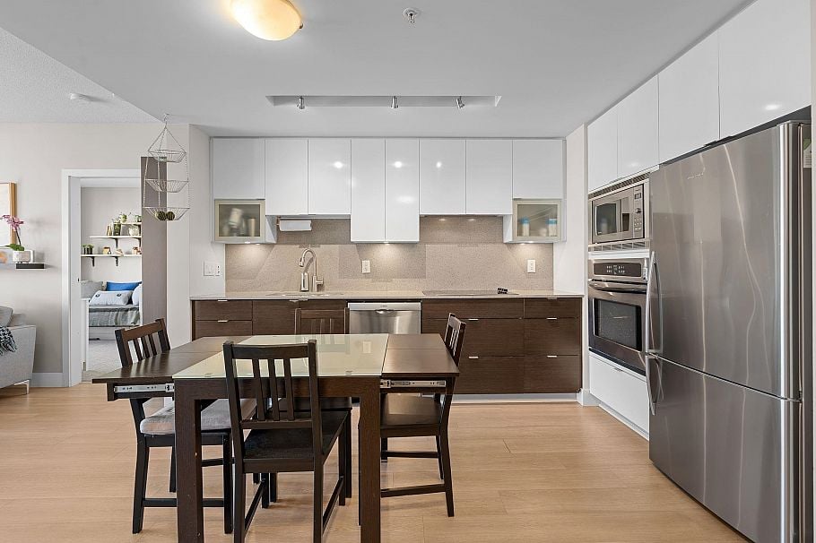 907 175 West 2nd St Street North Vancouver, BC - 8
