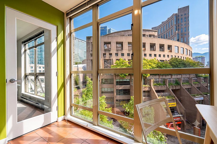701 819 Hamilton Street Vancouver, BC - 7