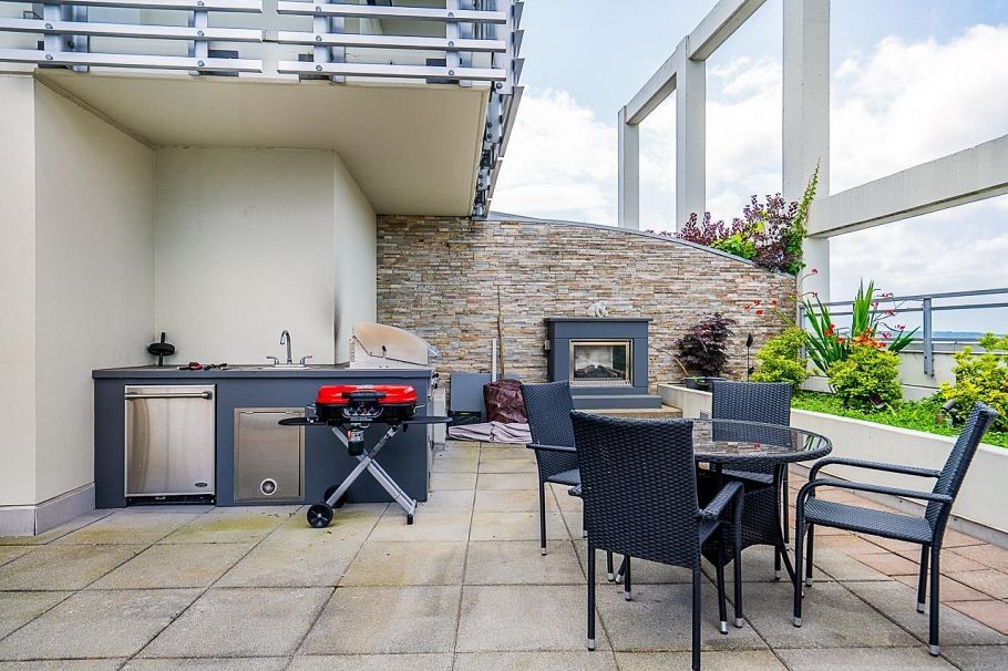 2901 1455 Howe Street Vancouver, BC - 6