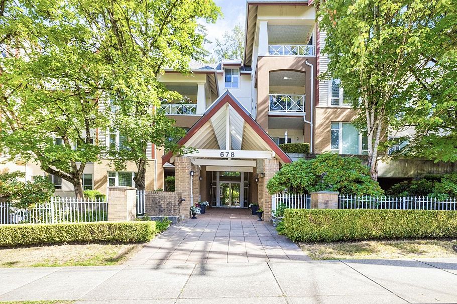 206 678 W Queens Road North Vancouver, BC - 39