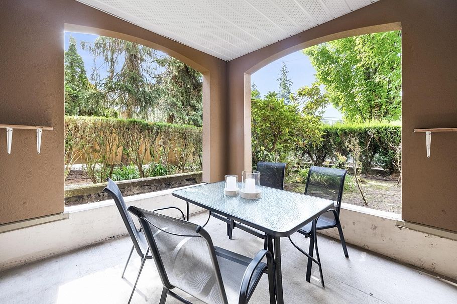 206 678 W Queens Road North Vancouver, BC - 3