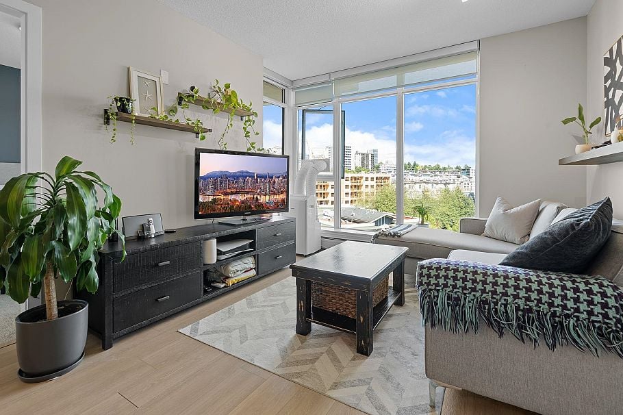 907 175 West 2nd St Street North Vancouver, BC - 11