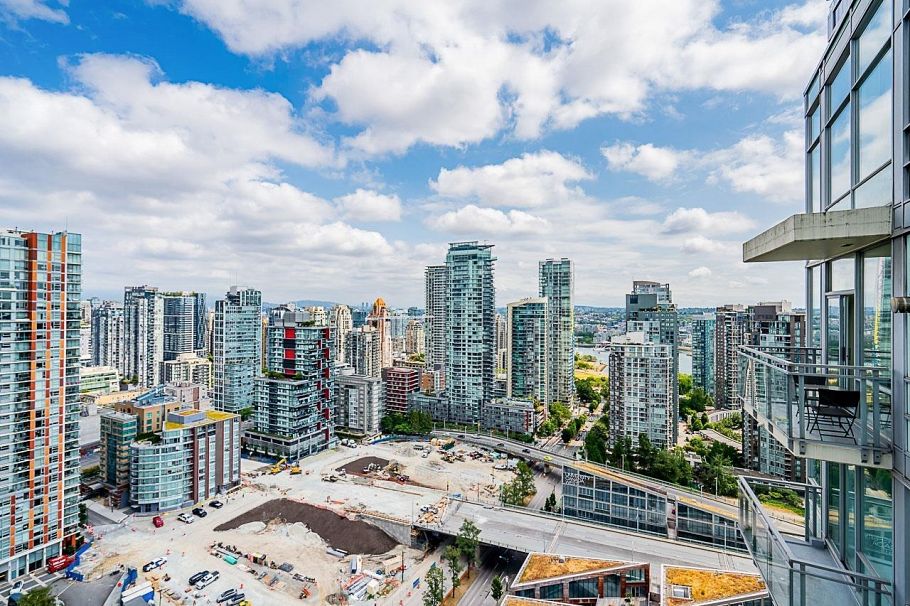 2901 1455 Howe Street Vancouver, BC - 5