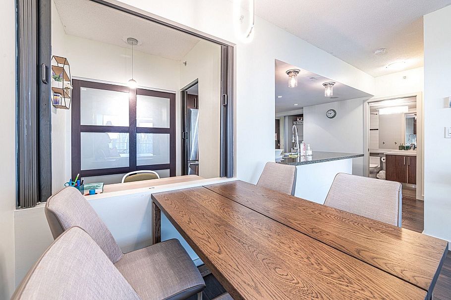 2209 58 Keefer Place Vancouver, BC - 14