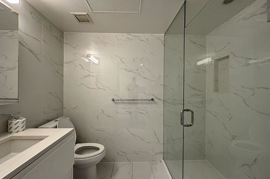 202 8181 Chester Street Vancouver, BC - 3