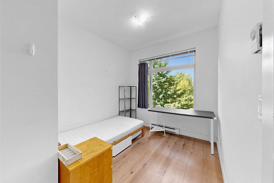 319 2250 Wesbrook Mall Vancouver, BC - 22
