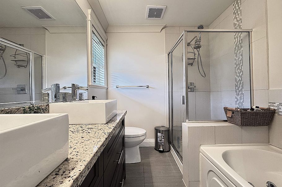 1436 Bewicke Avenue North Vancouver, BC - 16