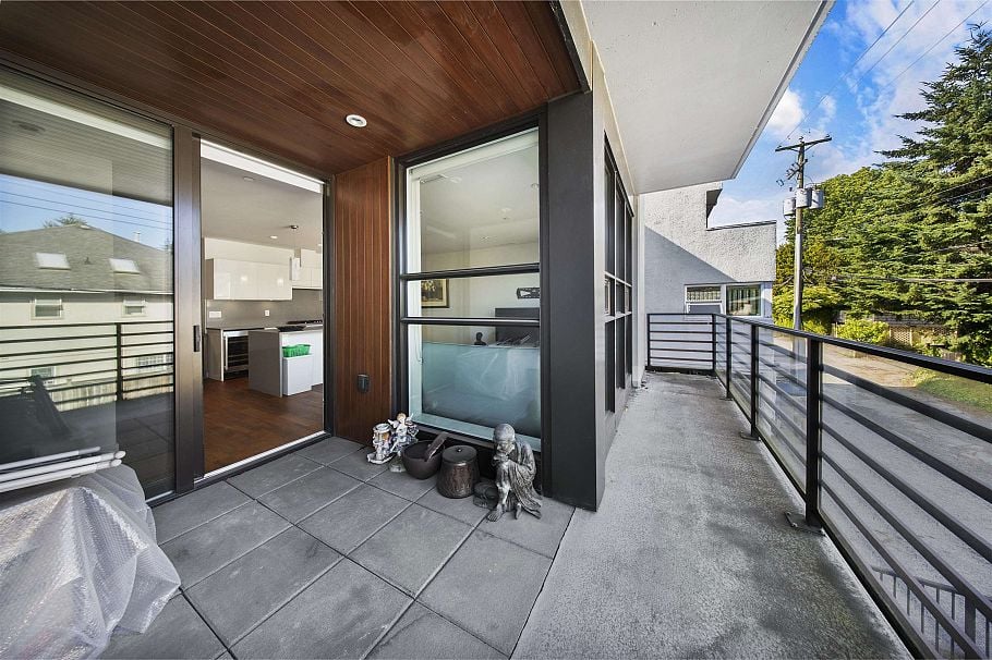 203 2095 W 44th Avenue Vancouver, BC - 8