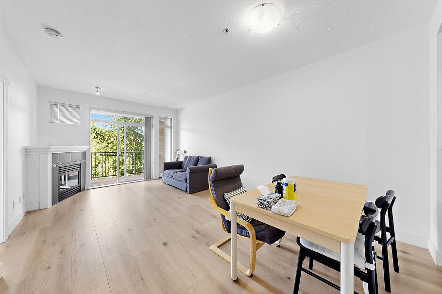 319 2250 Wesbrook Mall Vancouver, BC - 11