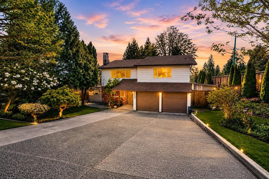 2333 Kirkstone Road North Vancouver, BC - 1