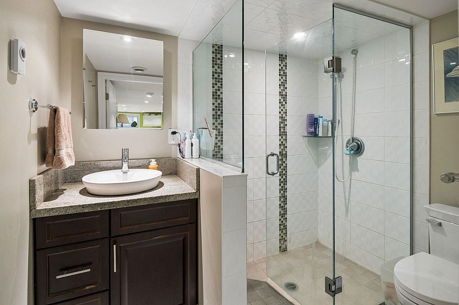 5808 Olympic Street Vancouver, BC - 27