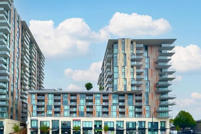 202 8181 Chester Street Vancouver, BC - 5