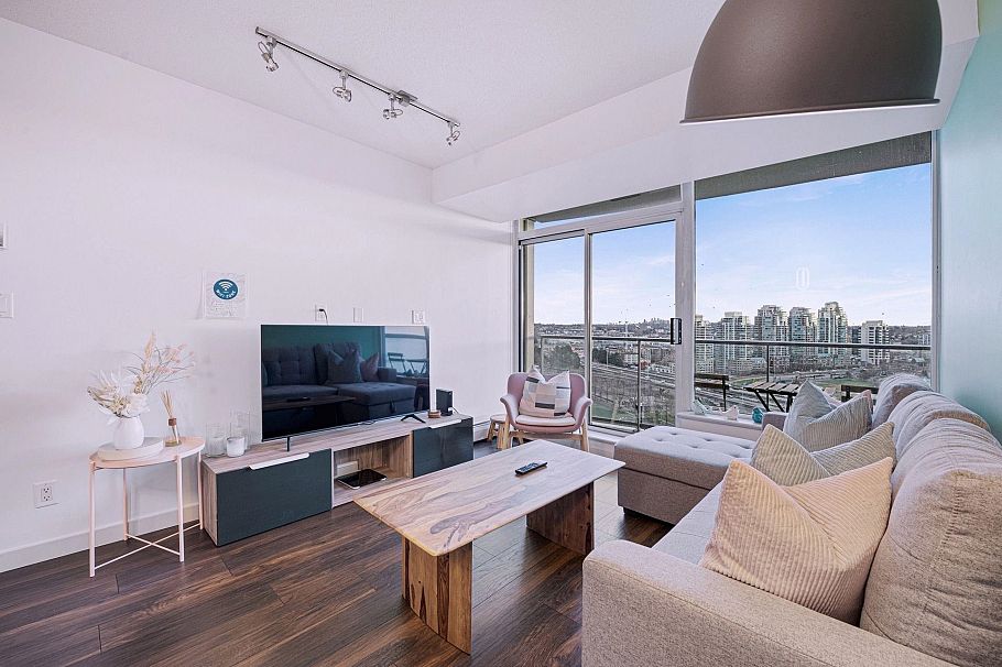 2209 58 Keefer Place Vancouver, BC - 9
