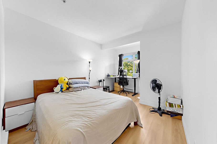 319 2250 Wesbrook Mall Vancouver, BC - 17