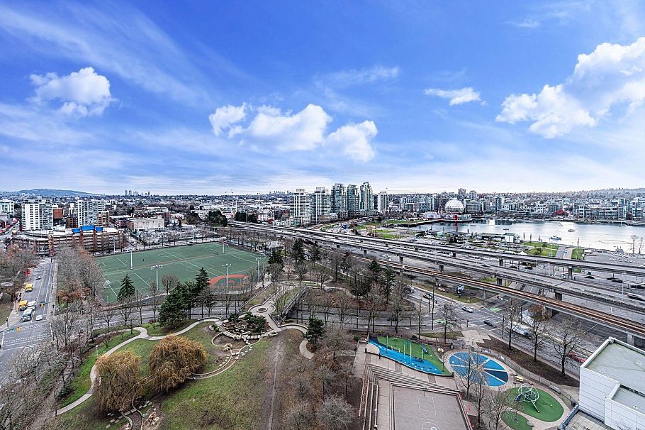 2209 58 Keefer Place Vancouver, BC - 4