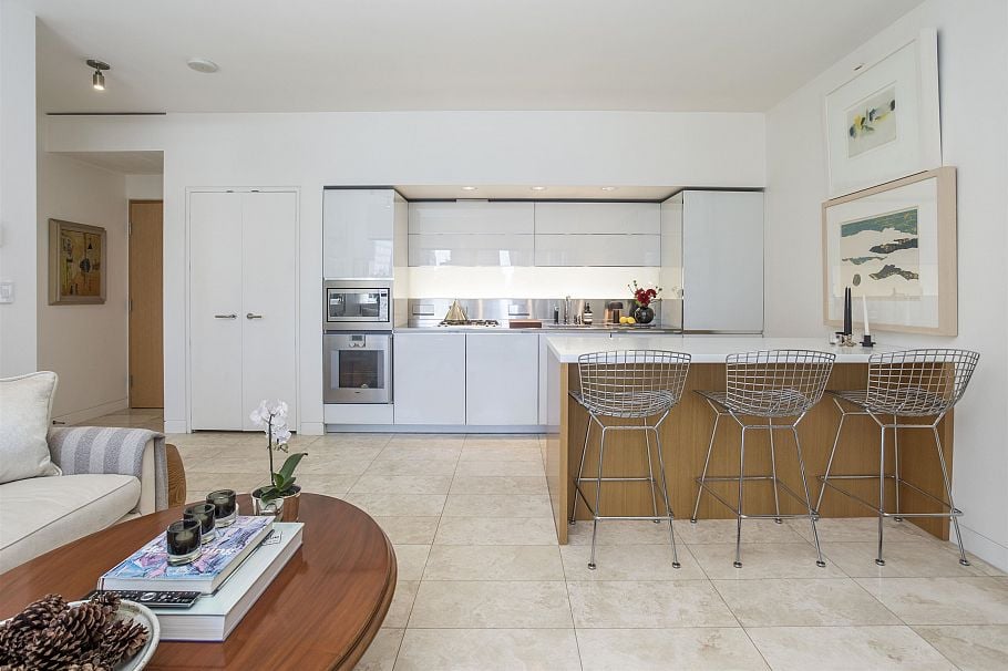 1906 838 W Hastings Street Vancouver, BC - 11