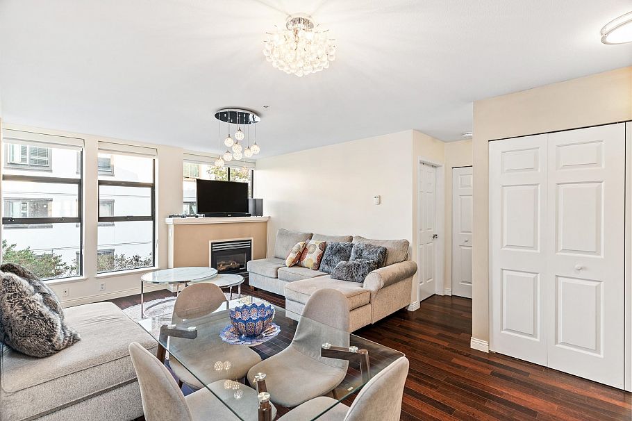 411 345 Lonsdale Avenue North Vancouver, BC - 6
