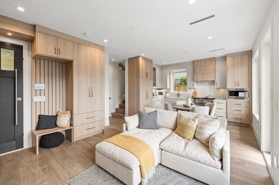 2 2528 Turner Street Vancouver, BC - 4