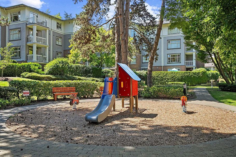 113 4685 Valley Drive Vancouver, BC - 28