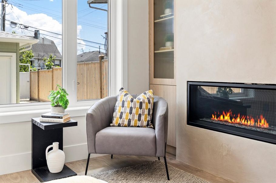 2 2528 Turner Street Vancouver, BC - 12