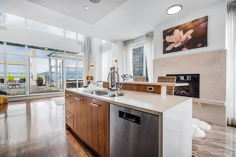 2901 1455 Howe Street Vancouver, BC - 15