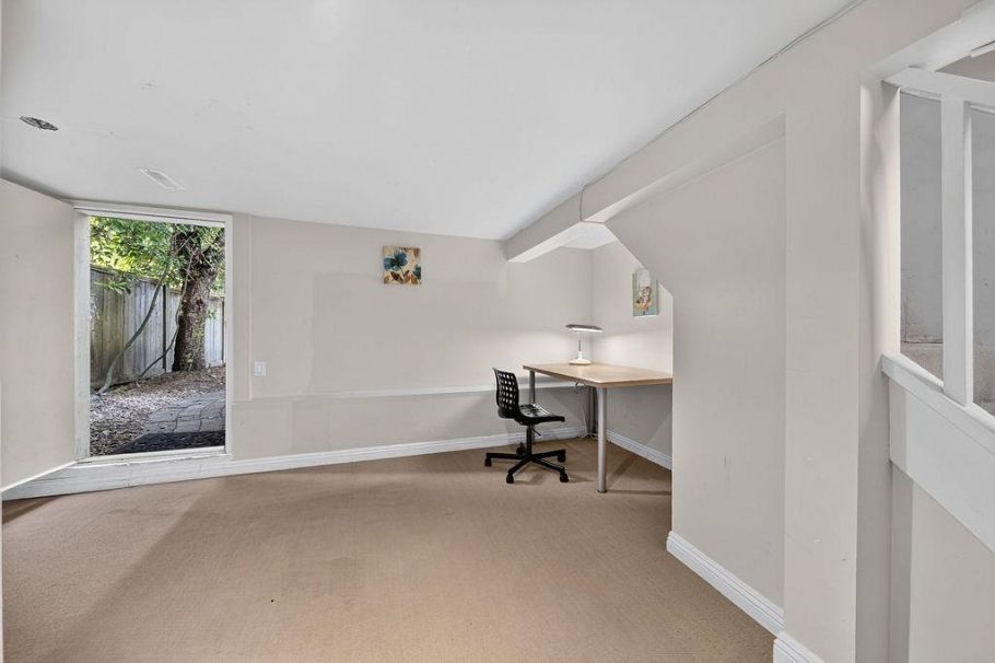 4549 W 12th Avenue Vancouver, BC - 13