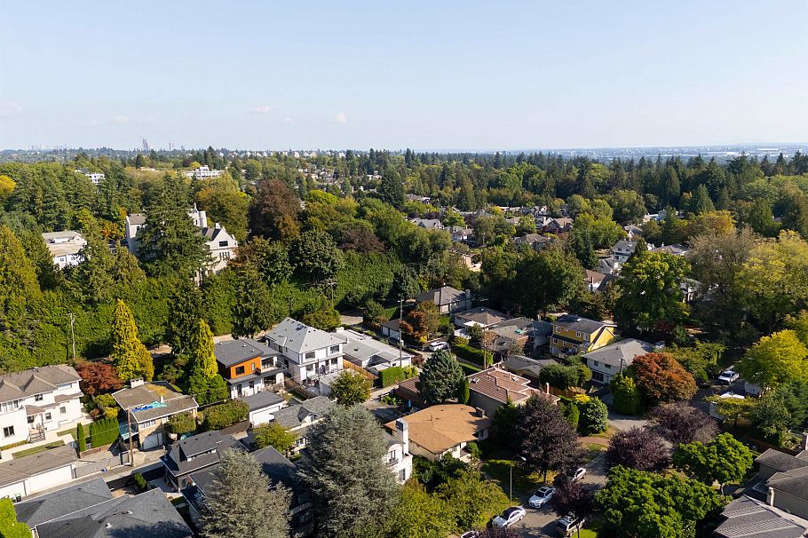 4475 Wallace Street Vancouver, BC - 37