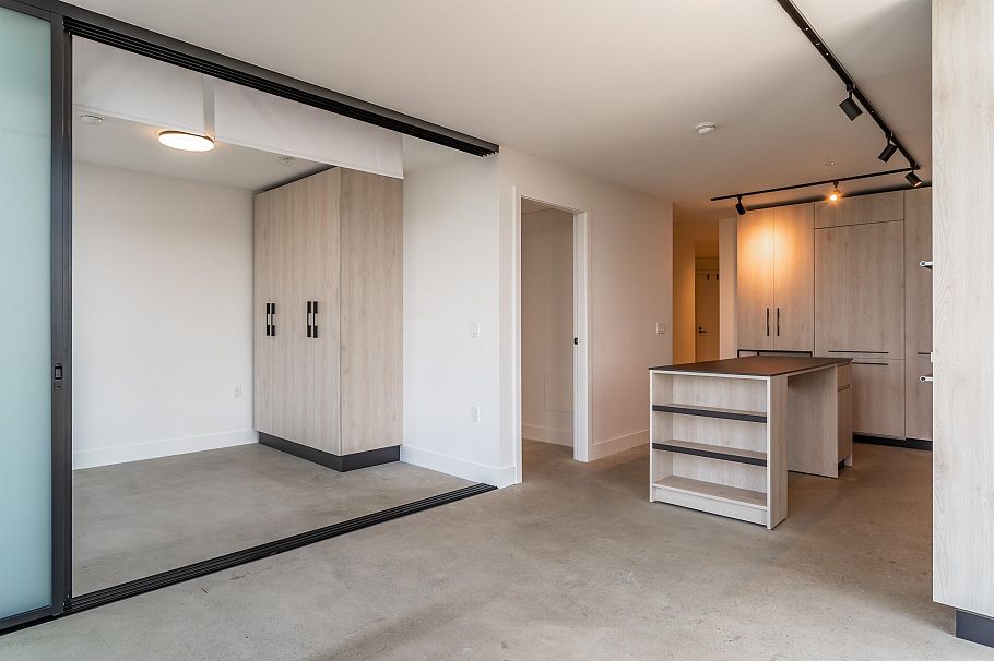 1302 3996 Dumfries Street Vancouver, BC - 16