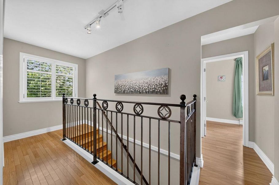 4549 W 12th Avenue Vancouver, BC - 38