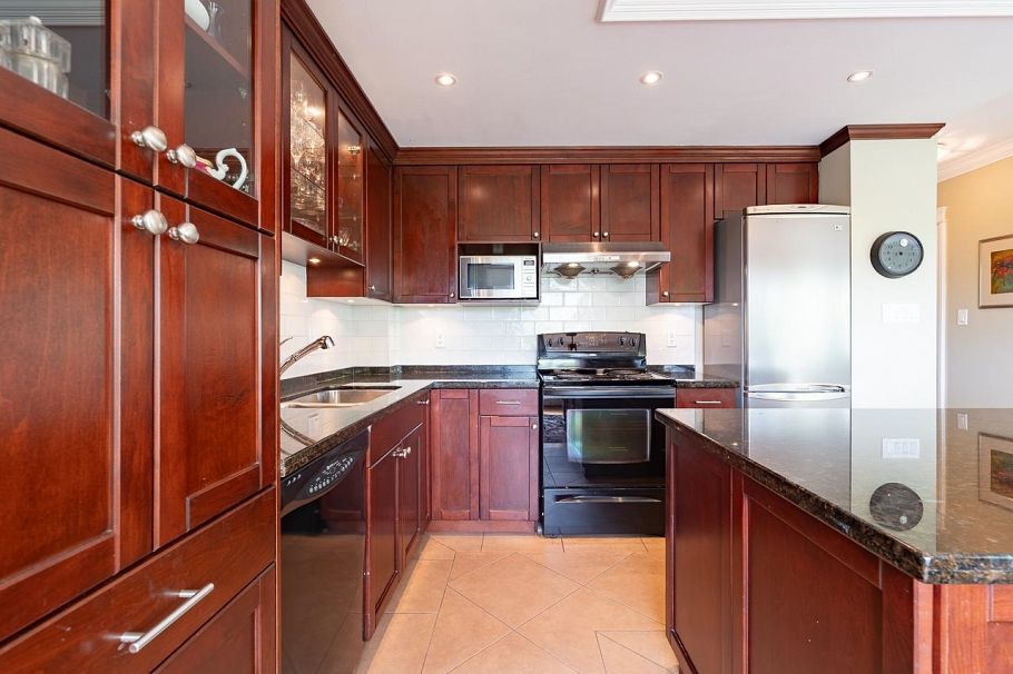 502 2409 W 43rd Avenue Vancouver, BC - 11