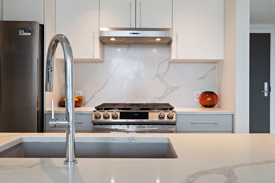 1207 455 Beach Crescent Vancouver, BC - 11