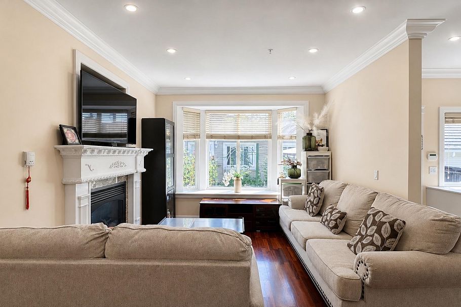 8318 Fremlin Street Vancouver, BC - 3