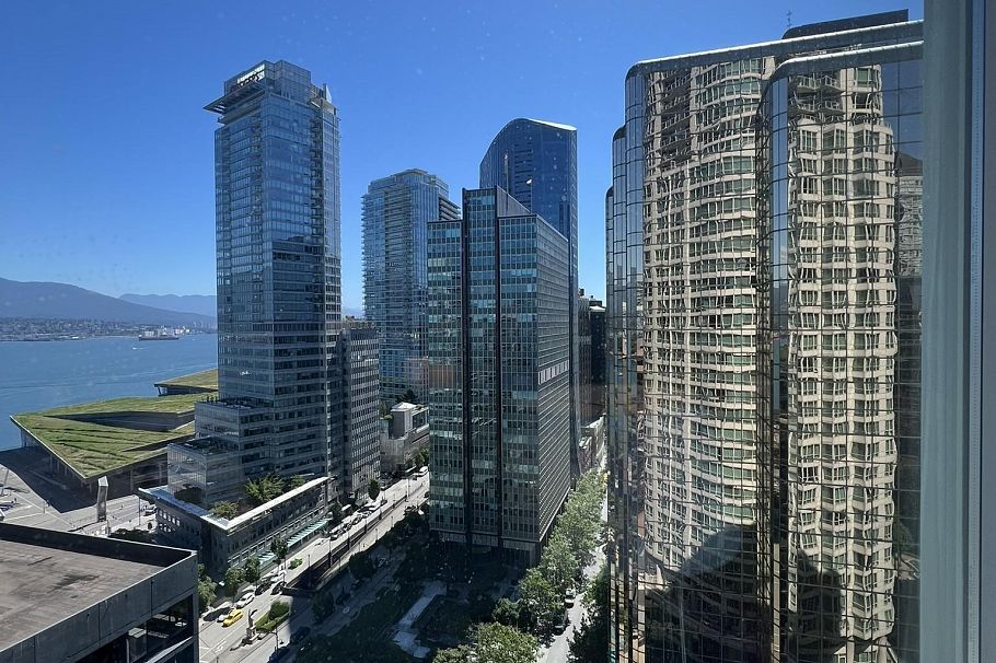 2321 1128 W Hastings Street Vancouver, BC - 10