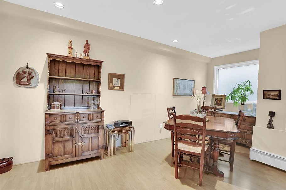 104 1424 Walnut Street Vancouver, BC - 10