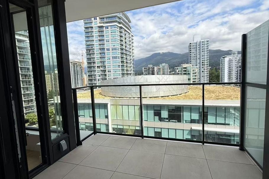 907 135 13th Street E North Vancouver, BC - 13