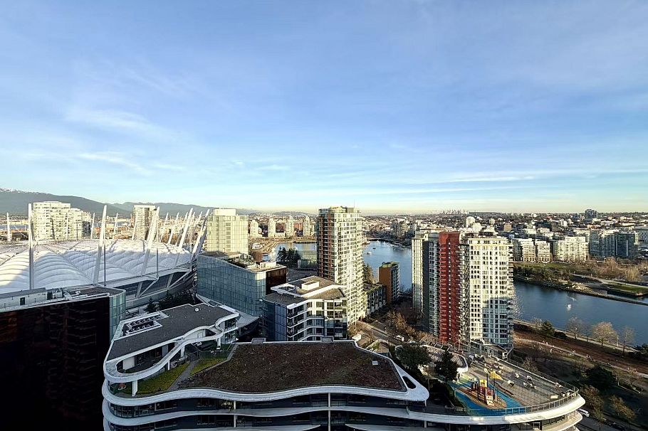 2812 89 Nelson Street Vancouver, BC - 5