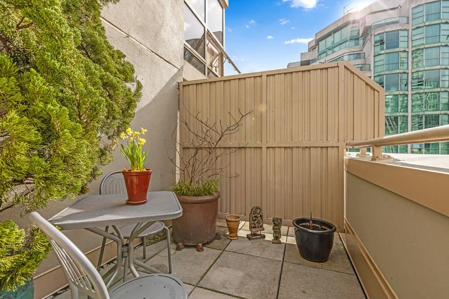 1404 819 Hamilton Street Vancouver, BC - 12