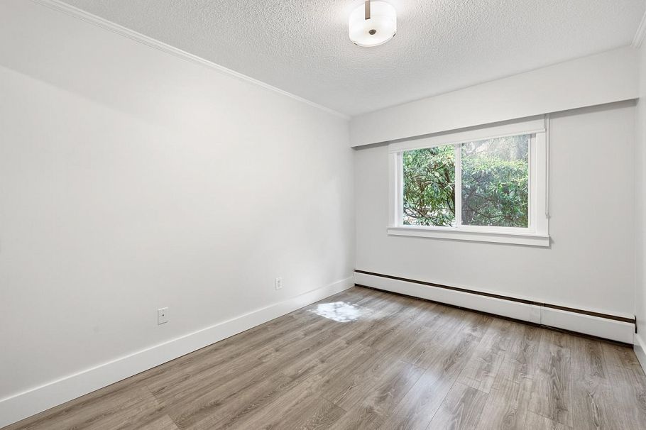 112 211 W 3rd Street North Vancouver, BC - 14