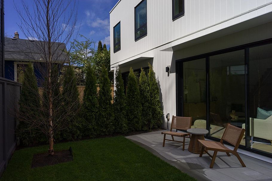 3679 St Catherines Street Vancouver, BC - 2