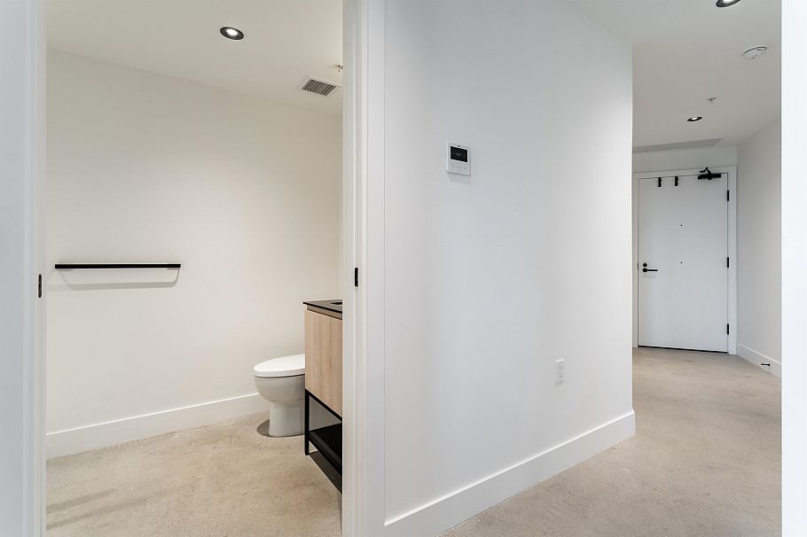 1302 3996 Dumfries Street Vancouver, BC - 18