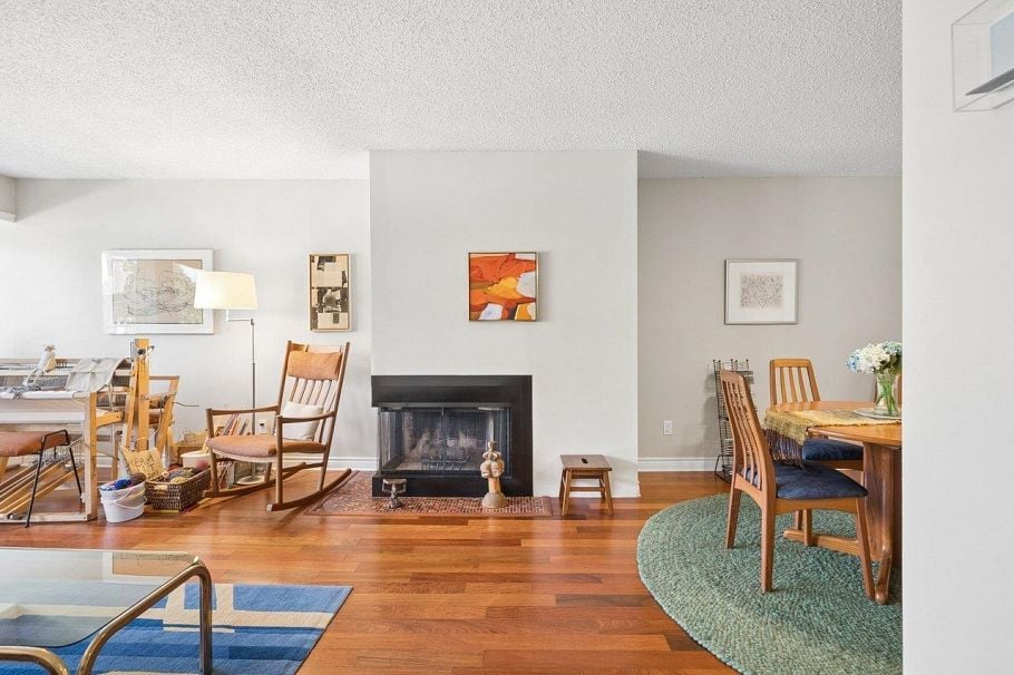 2419 W 1st Avenue Vancouver, BC - 28