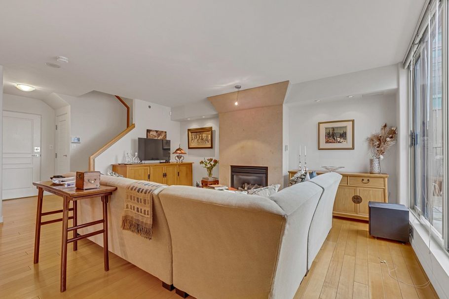 1404 819 Hamilton Street Vancouver, BC - 4