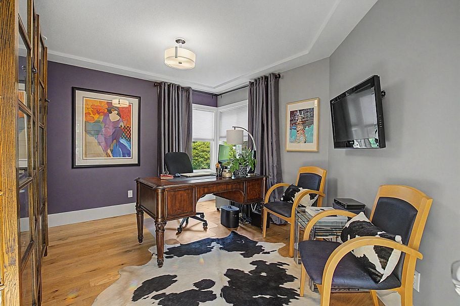 20 1900 Indian River Crescent North Vancouver, BC - 12