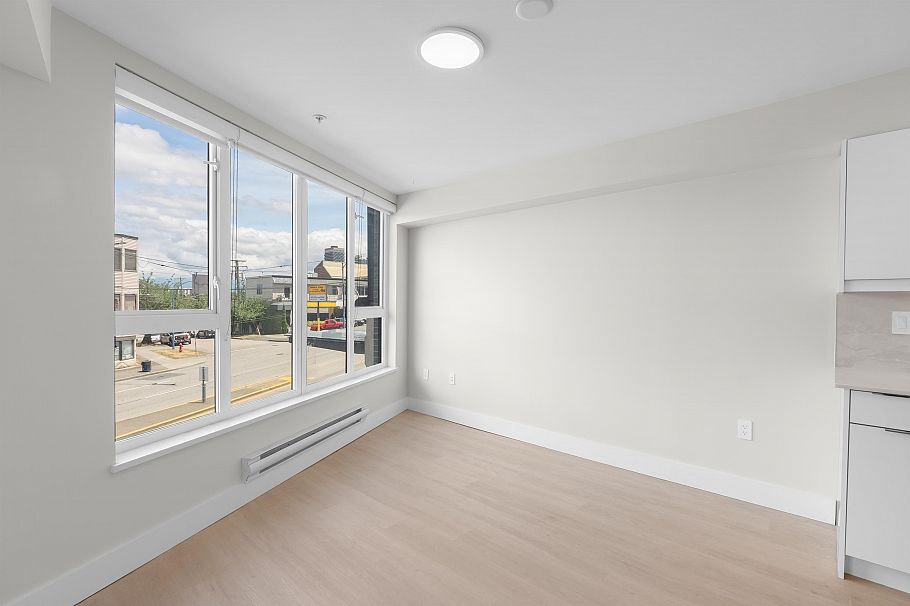 207 3050 Kingsway Vancouver, BC - 16