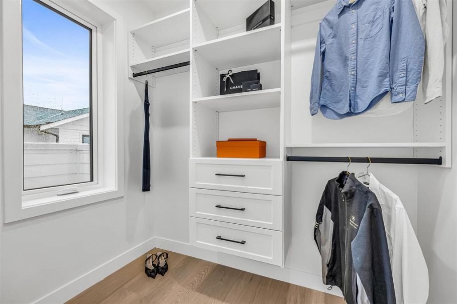 1016 W 52nd Avenue Vancouver, BC - 12