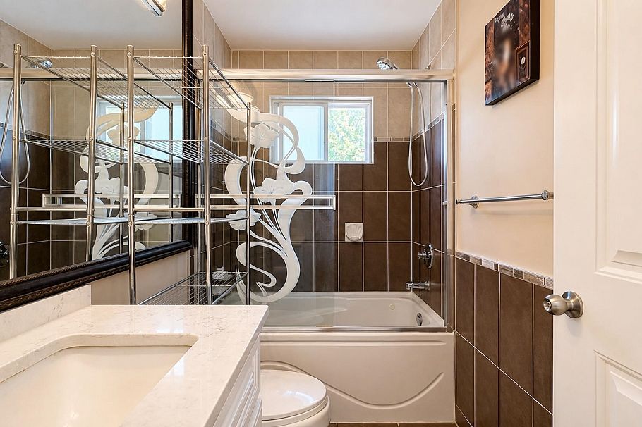 8318 Fremlin Street Vancouver, BC - 20