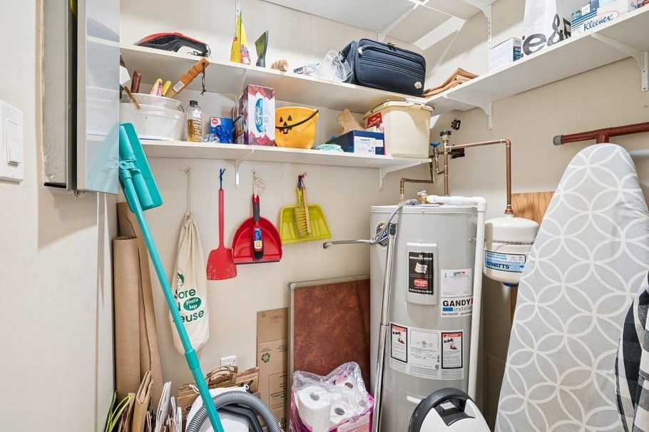 2419 W 1st Avenue Vancouver, BC - 7