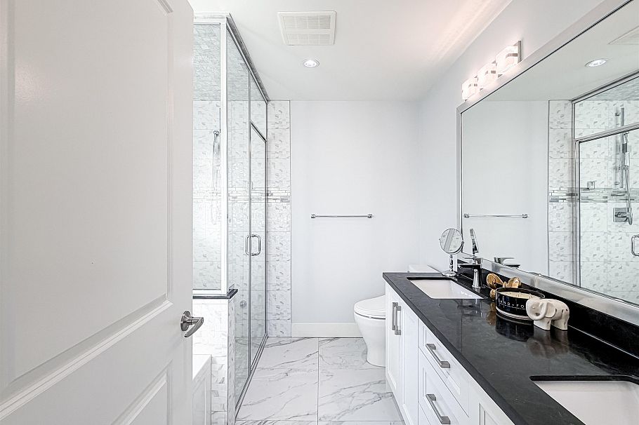 5626 Elizabeth Street Vancouver, BC - 12